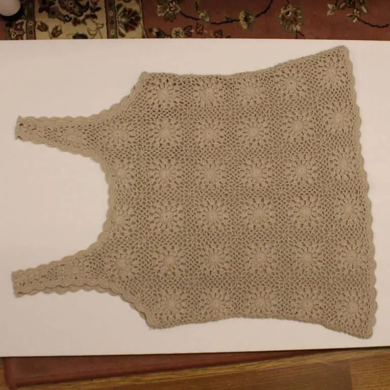 Crochet top without button