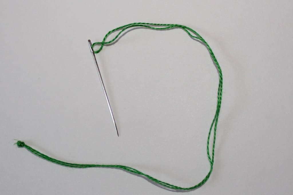 Double thread Here we sew again