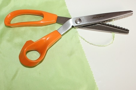 Pinking shears