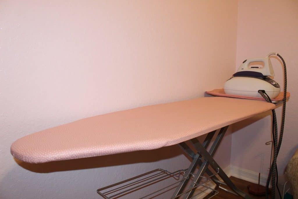 Extra large ironing board