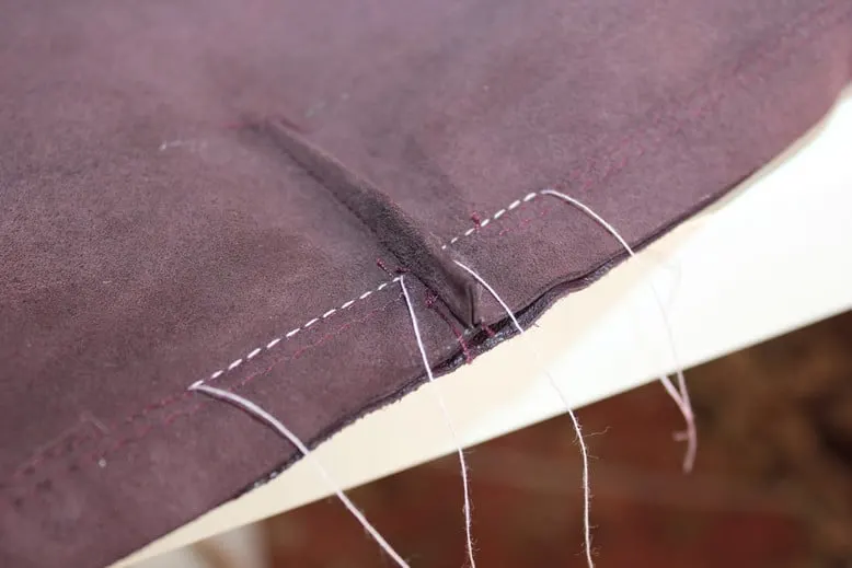 Sewing leather - decorative seams in leather -  -  The Leather Dictionary