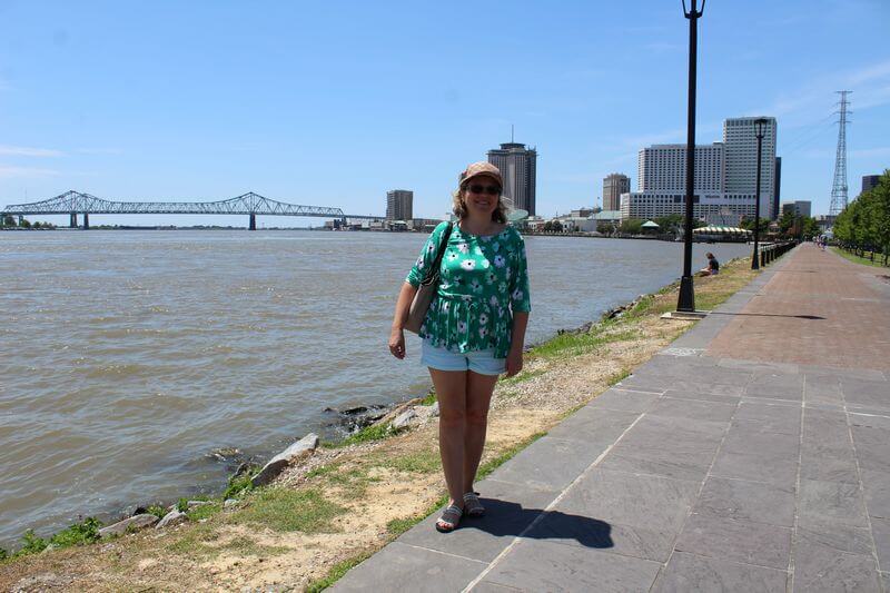 Fabric stores in New Orleans 233