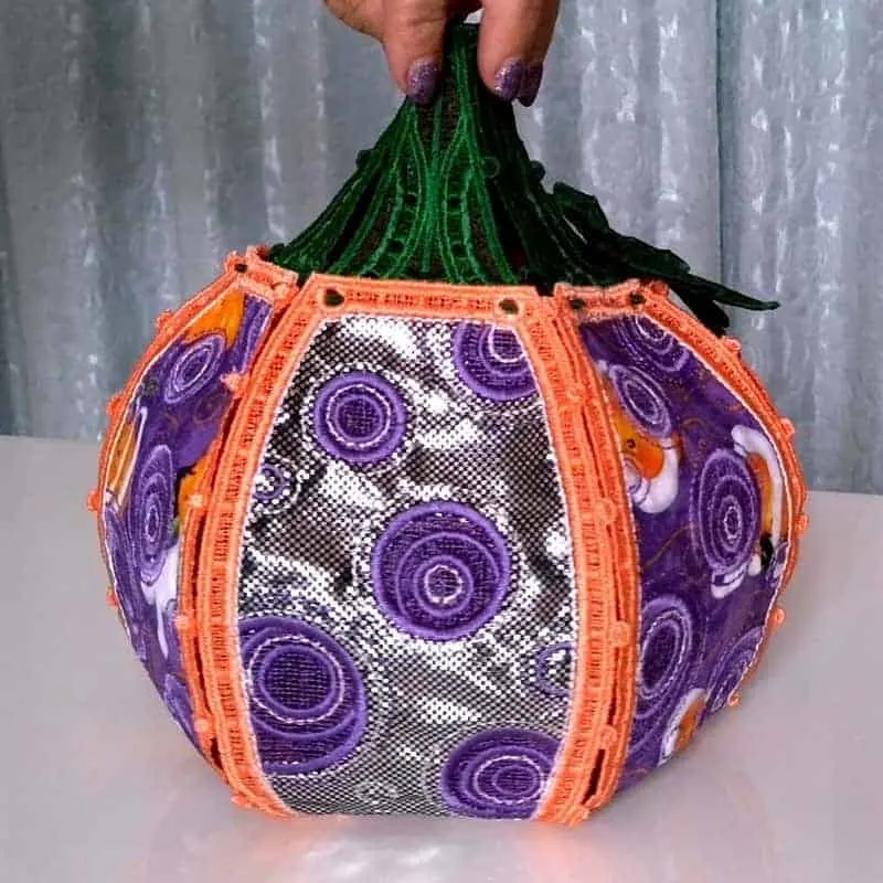 machine embroidery tutorial pumpkin for Halloween decor