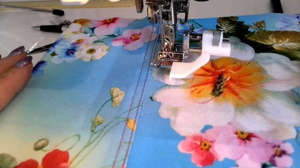 learn how to sew straight