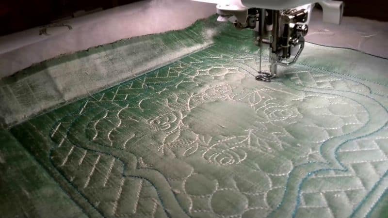 Quilting with an embroidery machine - be amazed!