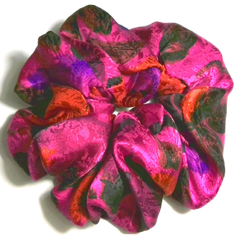 how to make a silk scrunchie with zipper