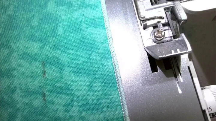 usimg wooly nylon for decorative edging