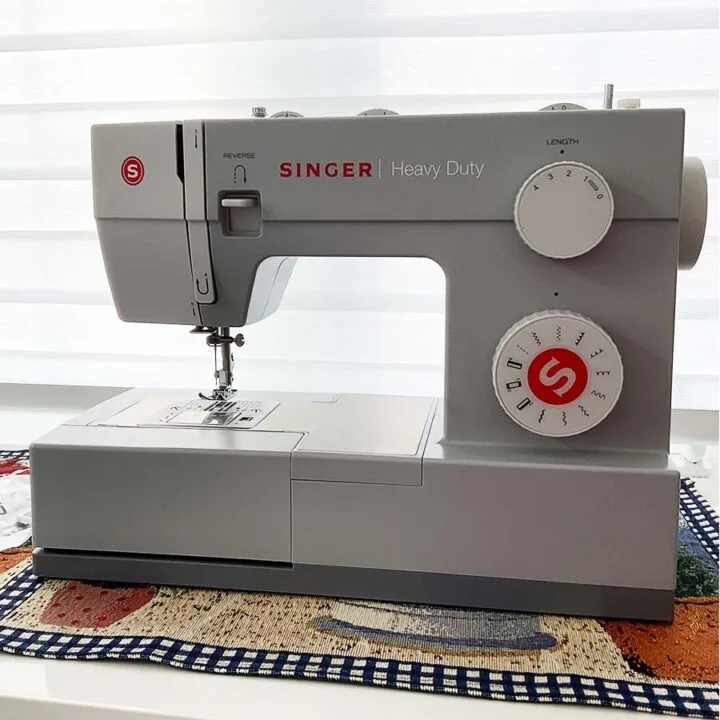 singer mechanical sewing machine
