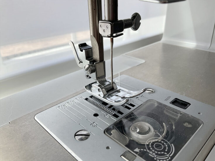 Best Mechanical Sewing Machine For Your Needs In 2023