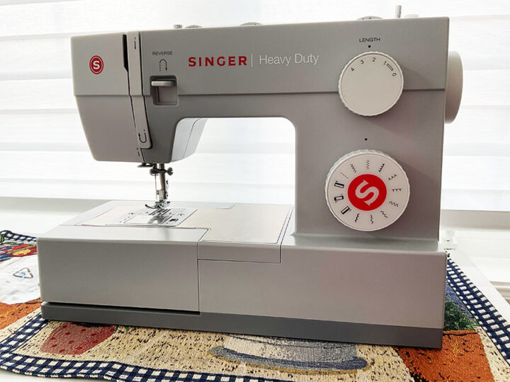 Mechanical vs Computerized Sewing Machine