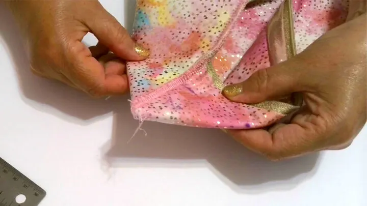 Easy Zipper Pouch with Lining: Beginner-Friendly Tutorial– CHARLOTTE KAN