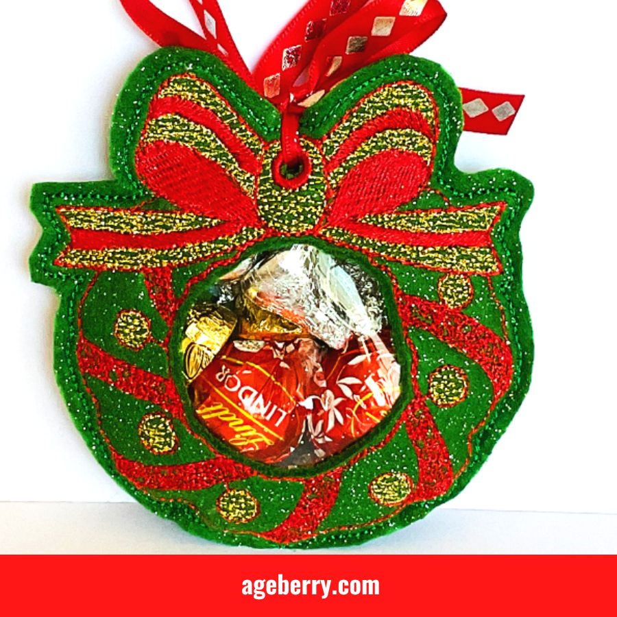Christmas Treat bag wreath