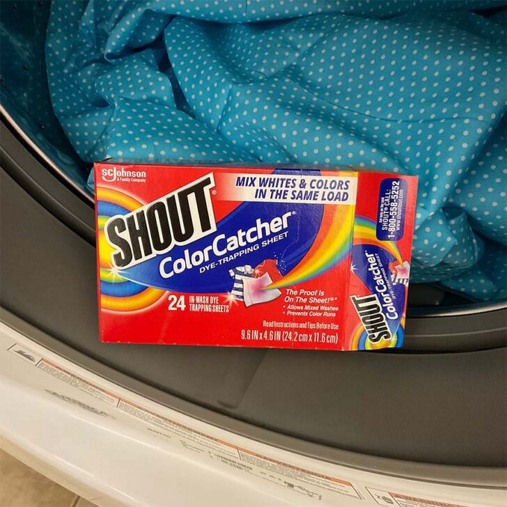 Shout Color Catcher Laundry Dye Trapping Sheet, 24 count per pack -- 12 per  case.