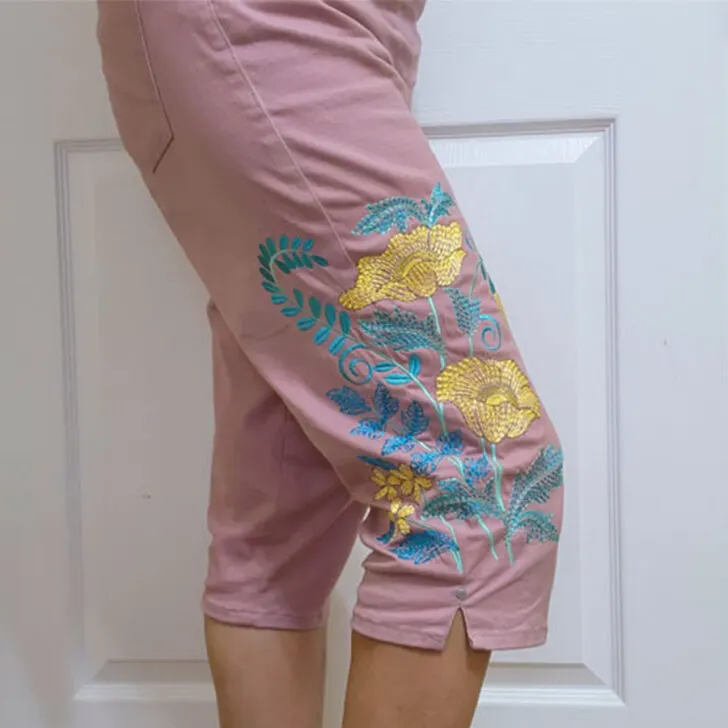 embroidery on capri