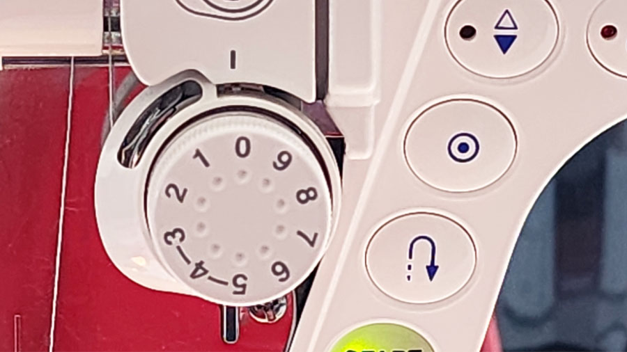 Sewing machine thread bunching Top 10 reasons (+ How to fix it)