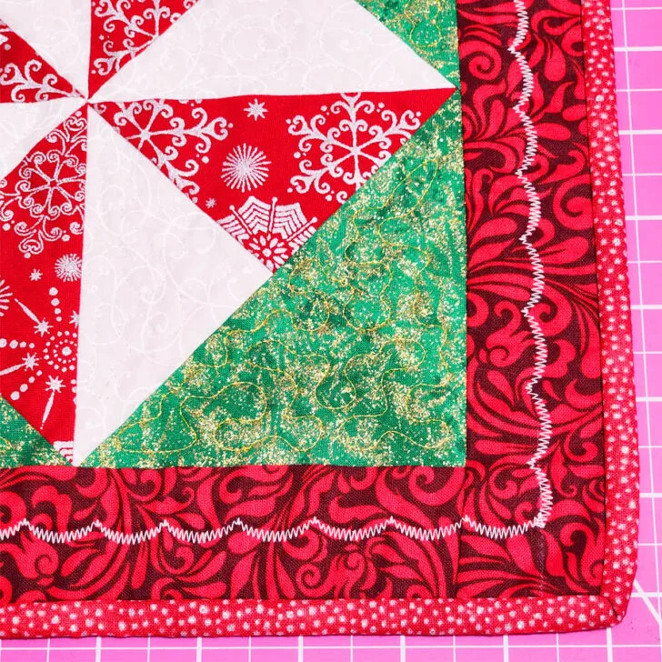 scallop stitches for my Christmas table runner