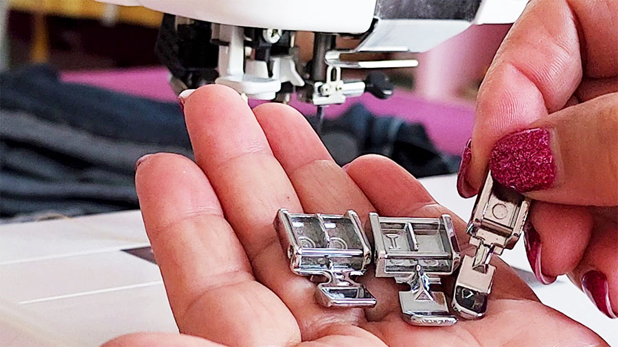 Presser foot for hemming sales jeans