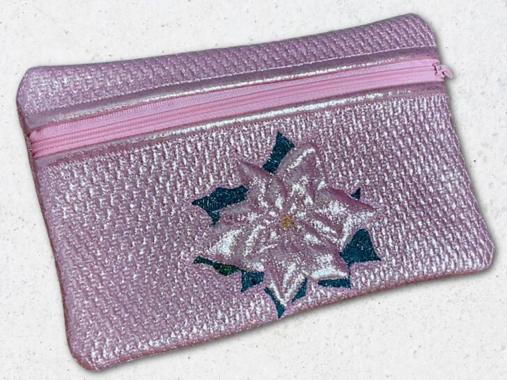 zipper pouch in the hoop embroidery
