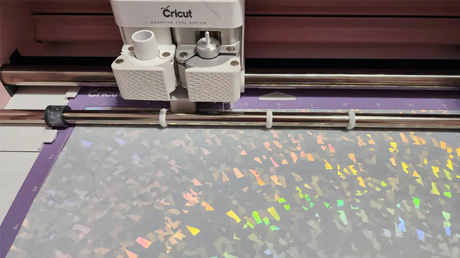 cutting holographic vinyl using cricut machine