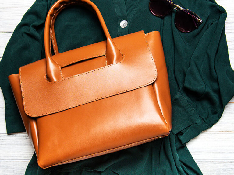 Discover the Many Ways to Combine Green and Brown in Fashion