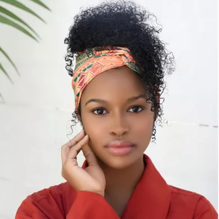 How to Wear a Headband with Confidence and Style for Every Hair Type