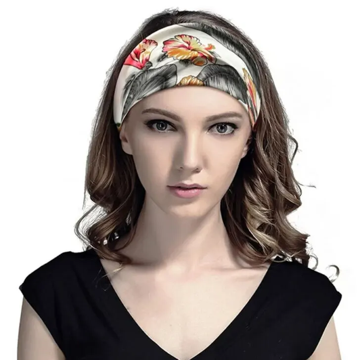 woman wearing a printed fabric headband