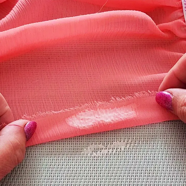 How to Use Fabric Glue an Essential Guide for All Skill Levels