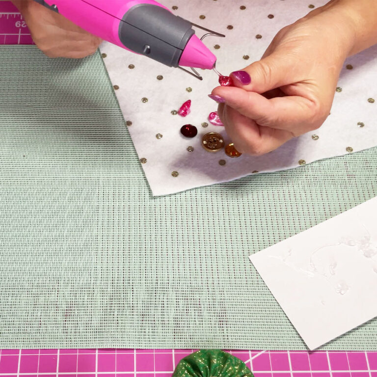 How to Use Fabric Glue an Essential Guide for All Skill Levels