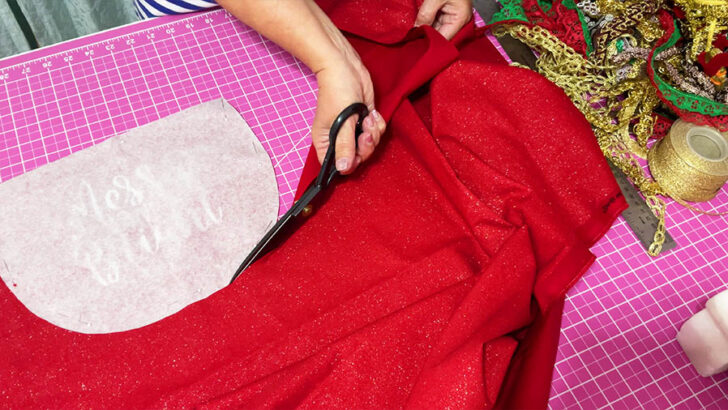 cut fabric for one large pocket piece