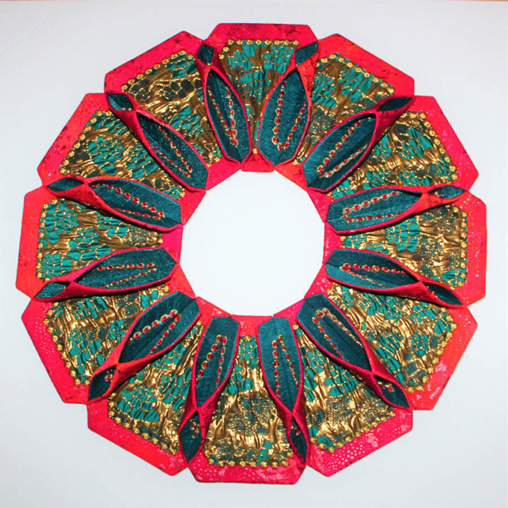 fold and stitch christmas wreath