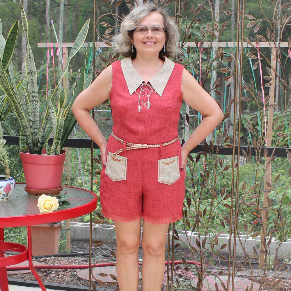 pockets with decorative stitches on my overall