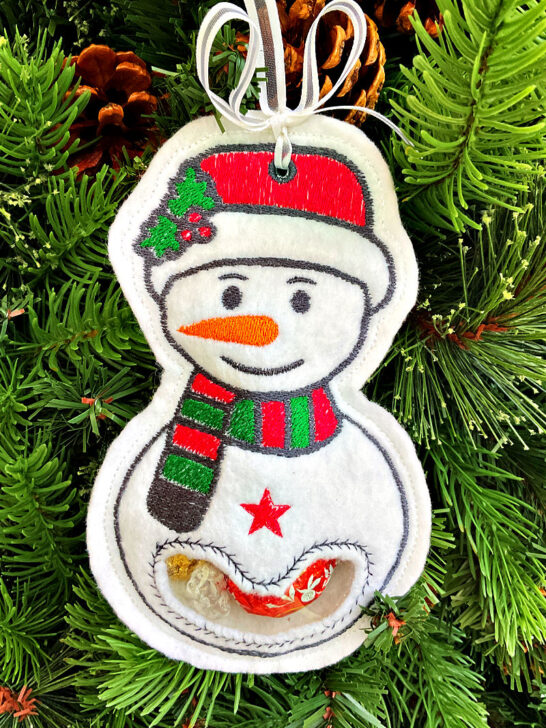 Snowman - in the hoop embroidery Christmas ornament