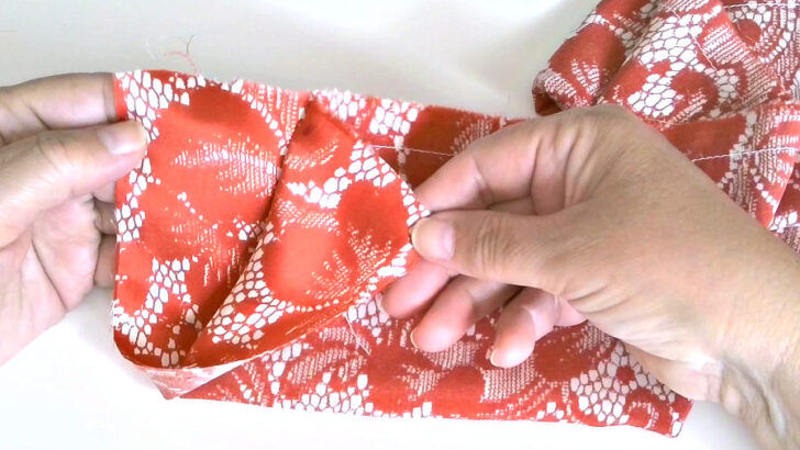 don't sew 2 inches at every end