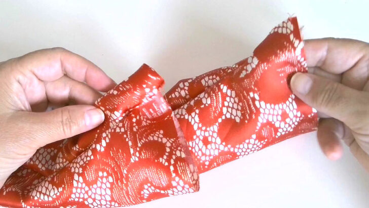 sew short ends of the tube