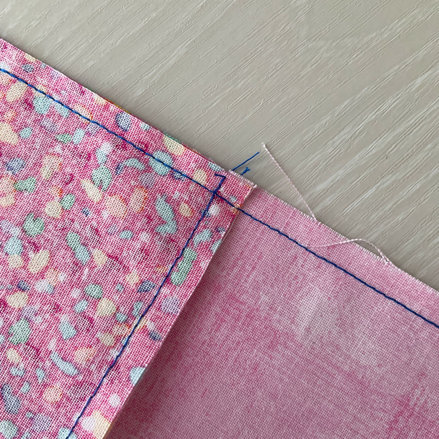 two intersecting seams where backstitching is not necessary