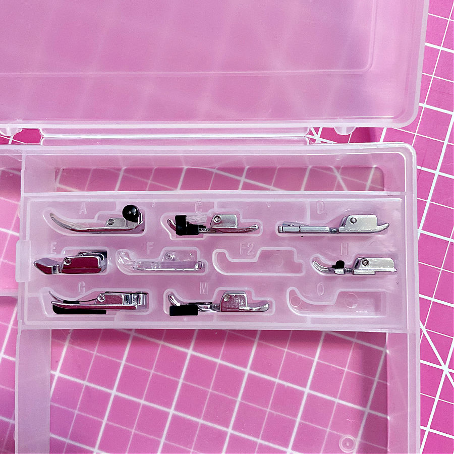 the foot storage case delivered with the janome mc-6600 sewing machine