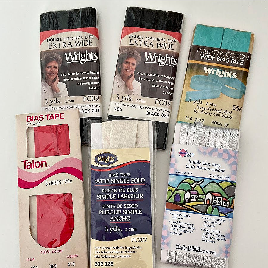 six bias tape packets available in stores of various sizes and colors