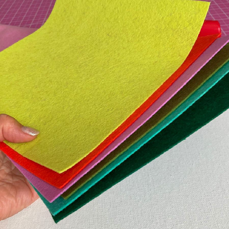 sheets of felt fabric neither woven nor knitted