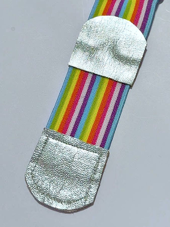 the second piece of elastic prepared for stitching the leather